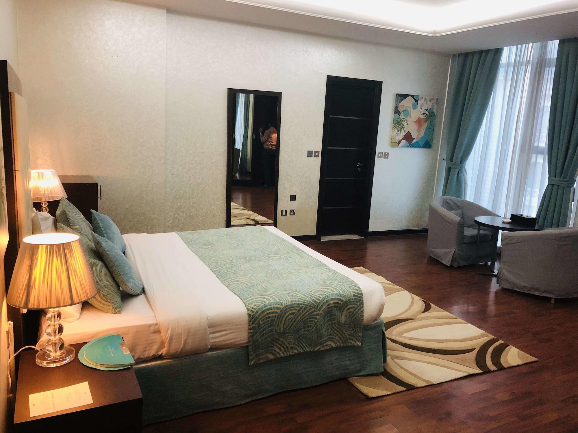 Gokulam Park Doha Hotel Eksteriør billede