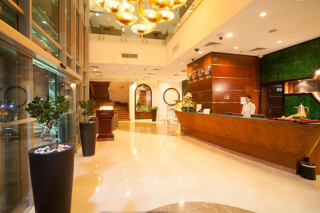 Gokulam Park Doha Hotel Eksteriør billede