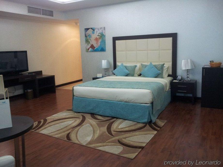 Gokulam Park Doha Hotel Værelse billede